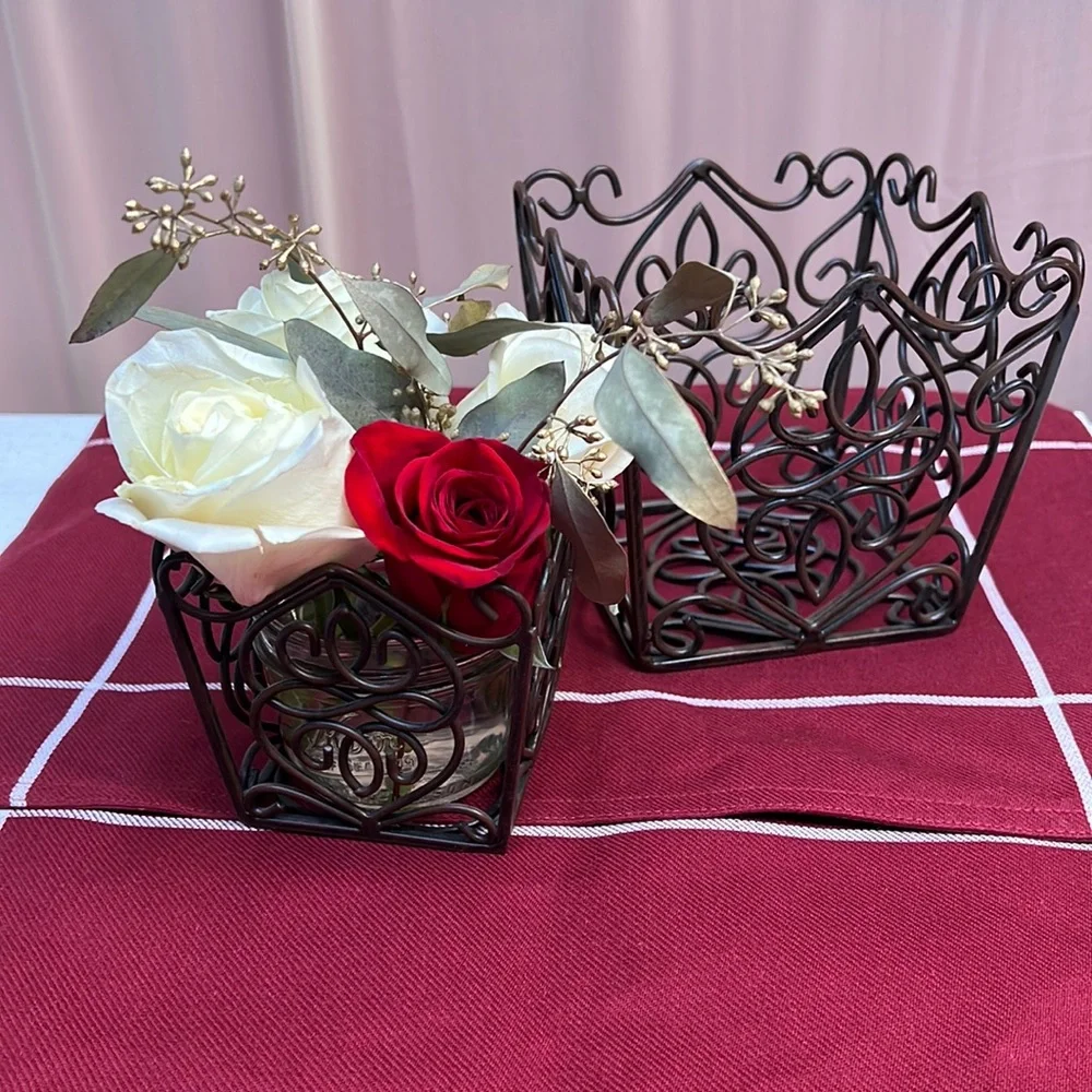 SL@H Vintage Rustic Rosedale Metal Scroll Baskets/Plant Holders